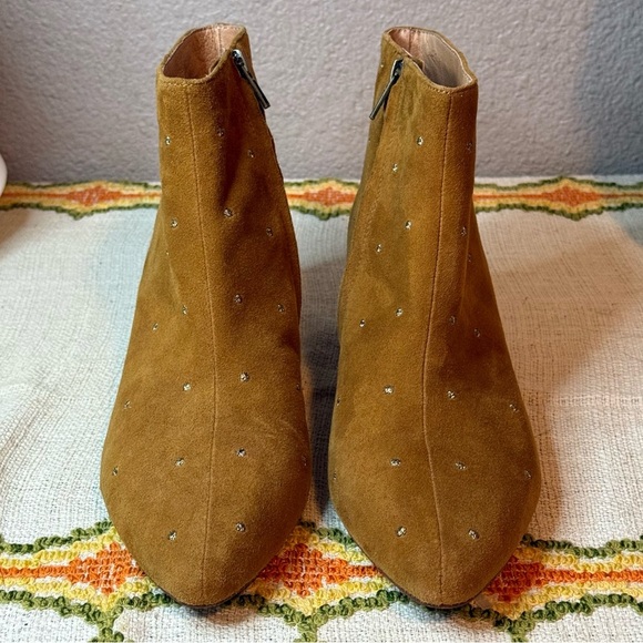 The Bea Boot in Embroidered Suede - Picture 2 of 12